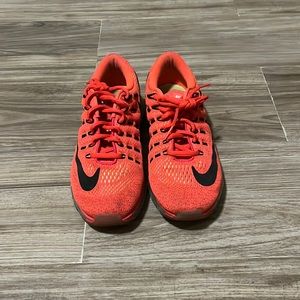 Neon orange and black air max NIKE shoes size 6Y (rarely used)